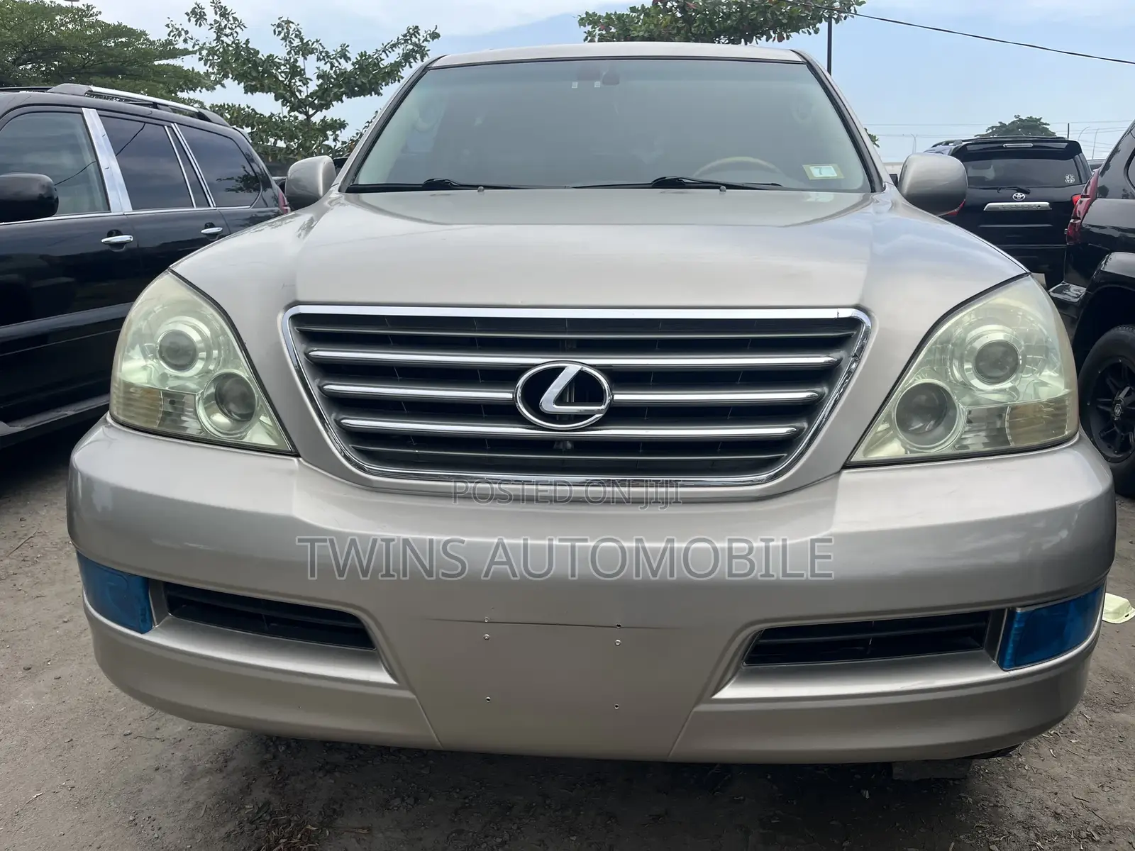 Lexus GX 470 2007 Gold
