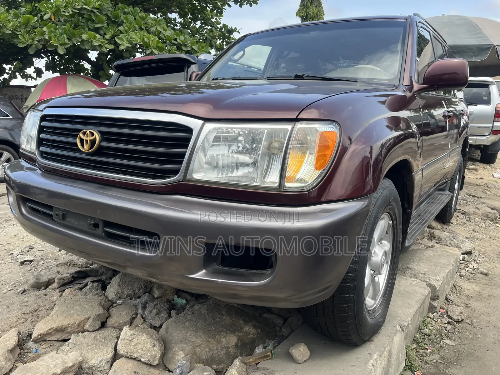 Toyota Land Cruiser 2004 Red
