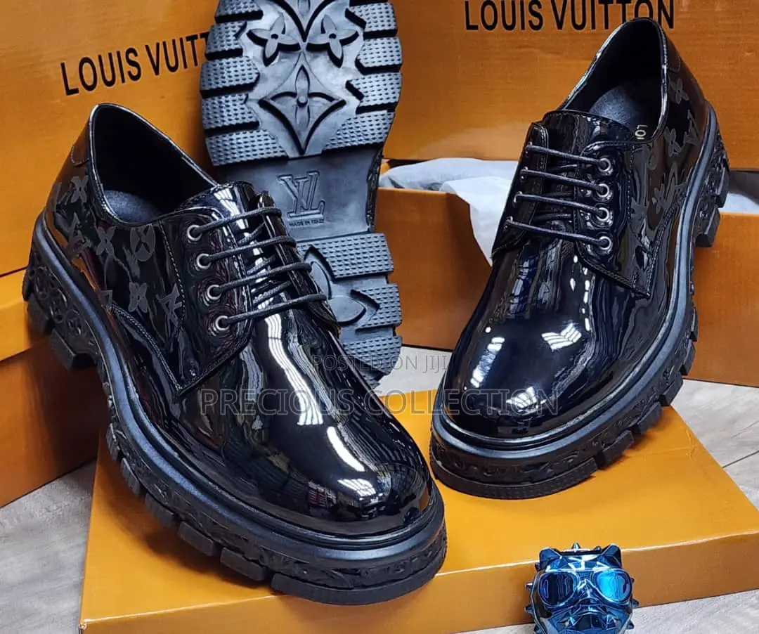Mens Louis Vuitton Leather Shoes