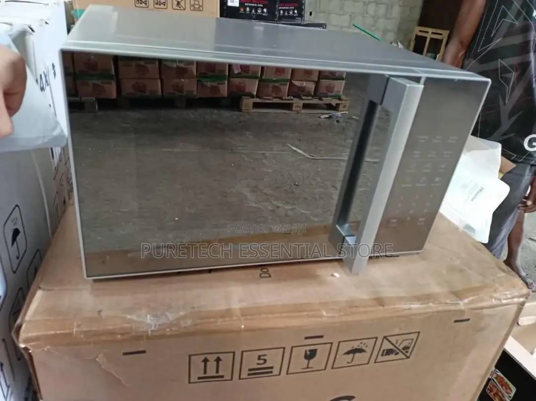 New Hisense Microwave 26l Silver H26mom57h