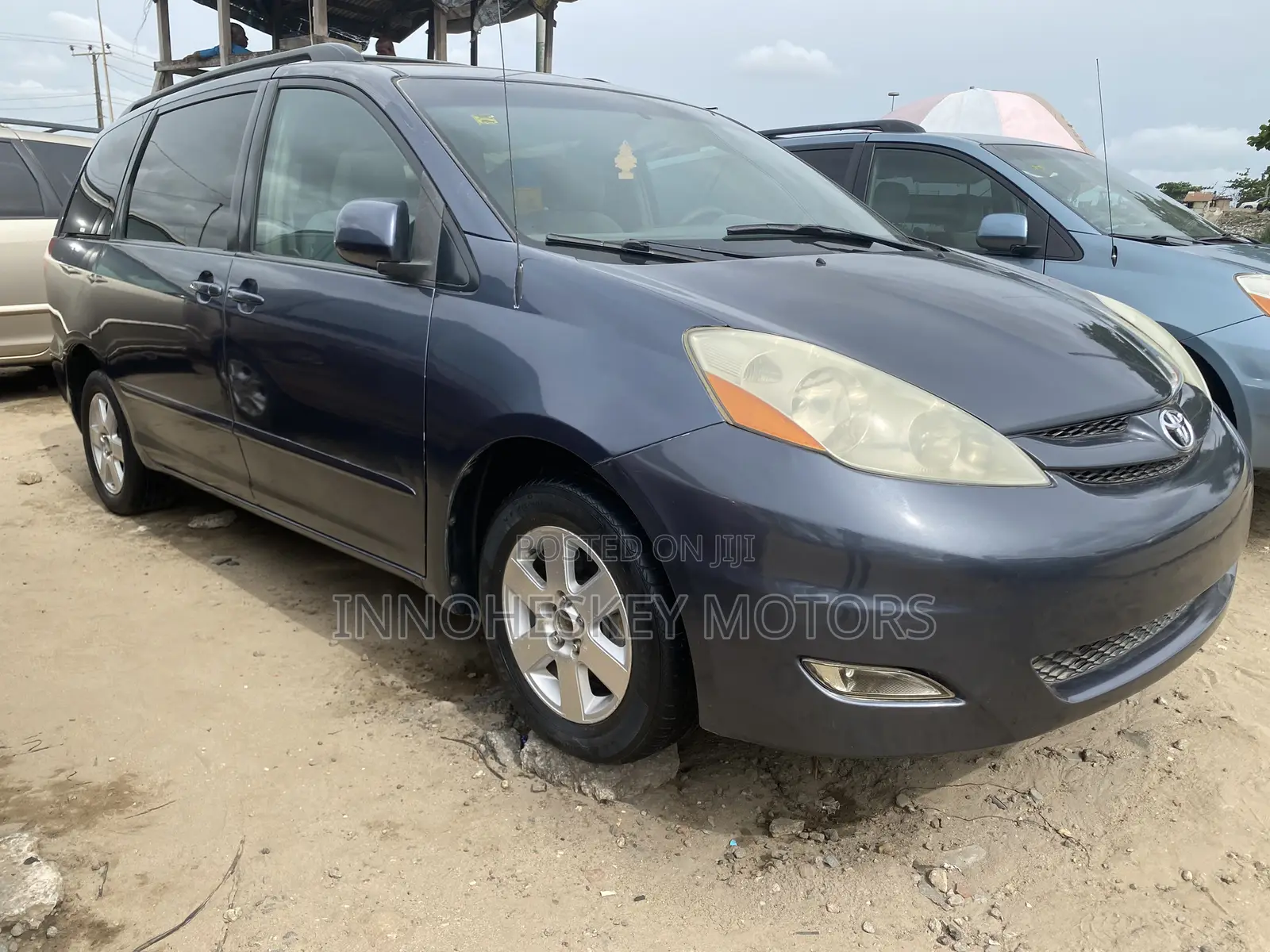 Toyota Sienna LE FWD 2006 Blue