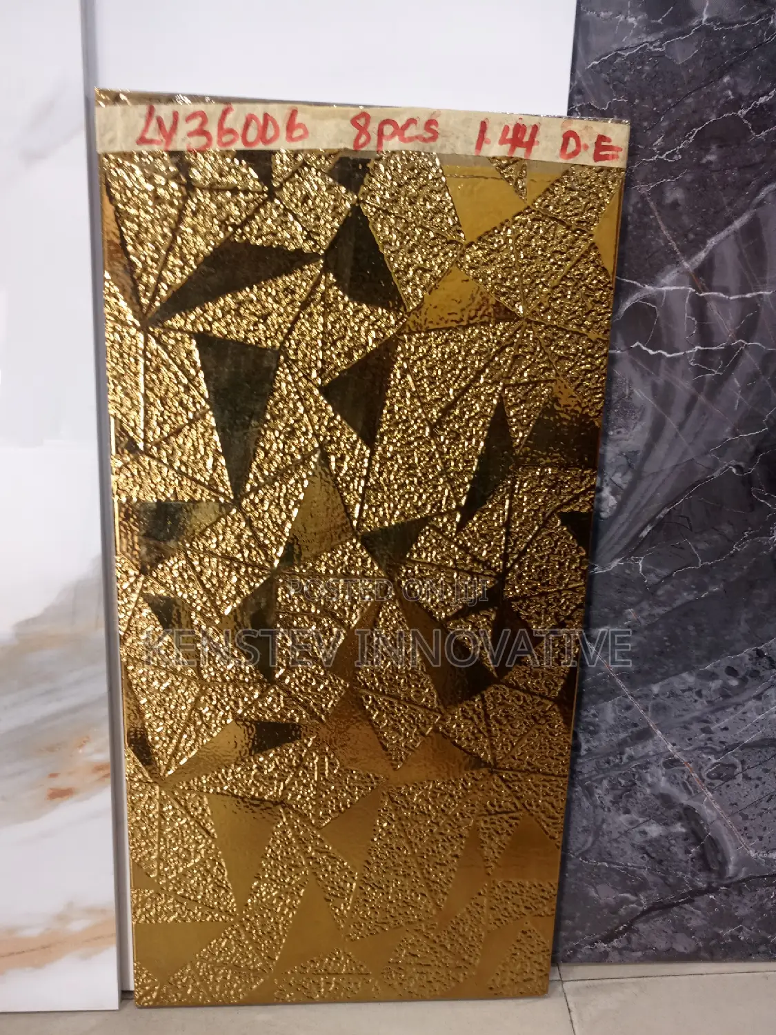 Quality Golden Wall Tiles for Modern House and Hotels