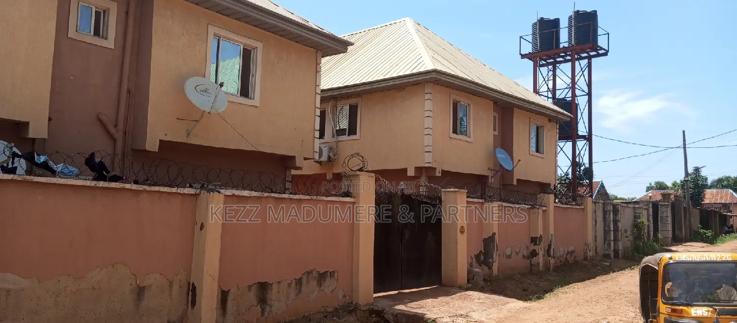 20bdrm Block of Flats in New Haven, Enugu , for sale