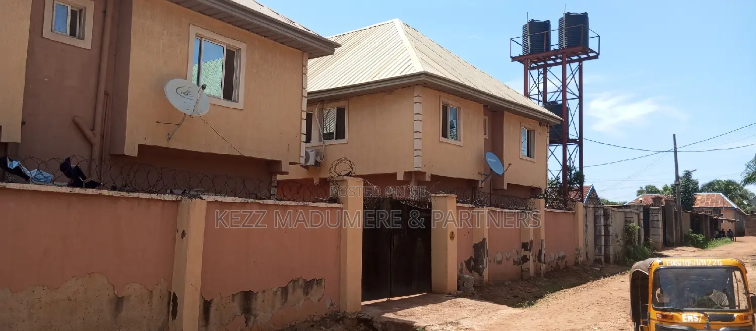 20bdrm Block of Flats in New Haven, Enugu , for sale