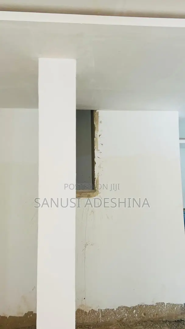 4bdrm Duplex in Jahi Abuja Nigerian for sale