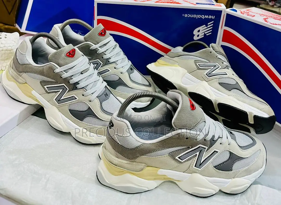Unisex New Balance Sneakers