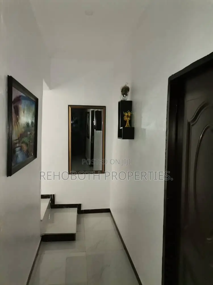 7bdrm Duplex in Akala Estate, Ibadan for sale