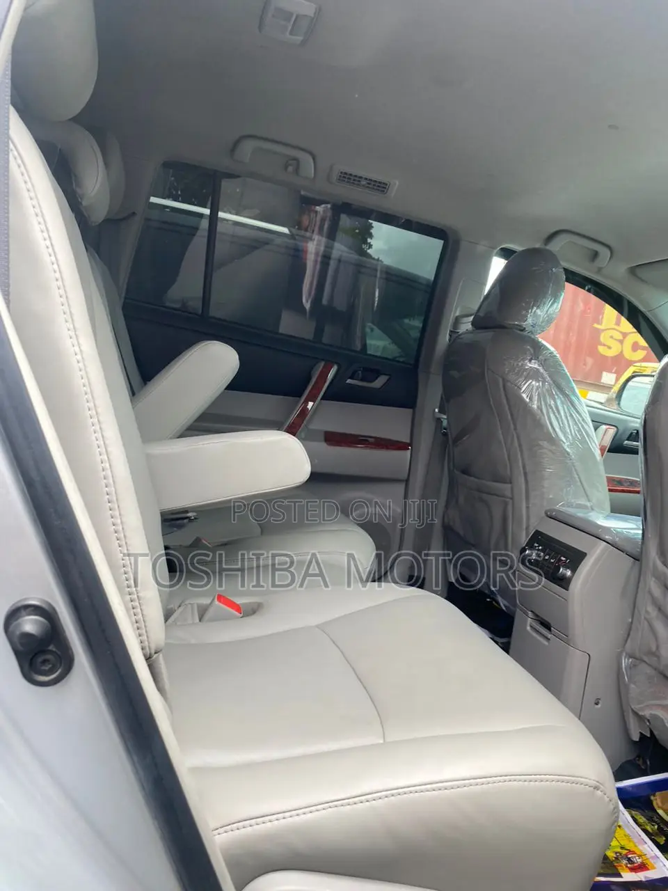 Toyota Highlander SE 3.5L 4WD 2013 Silver