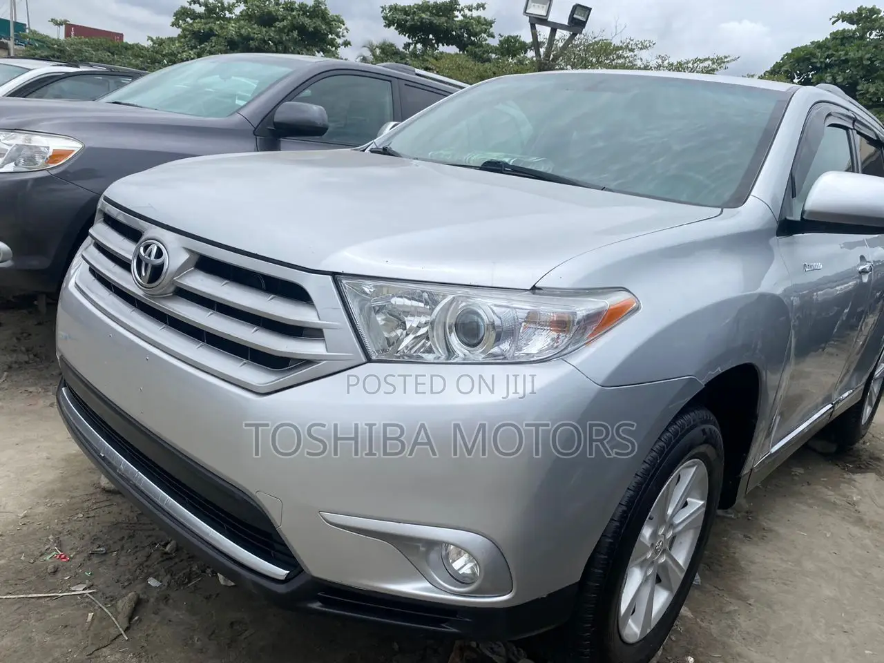 Toyota Highlander SE 3.5L 4WD 2013 Silver