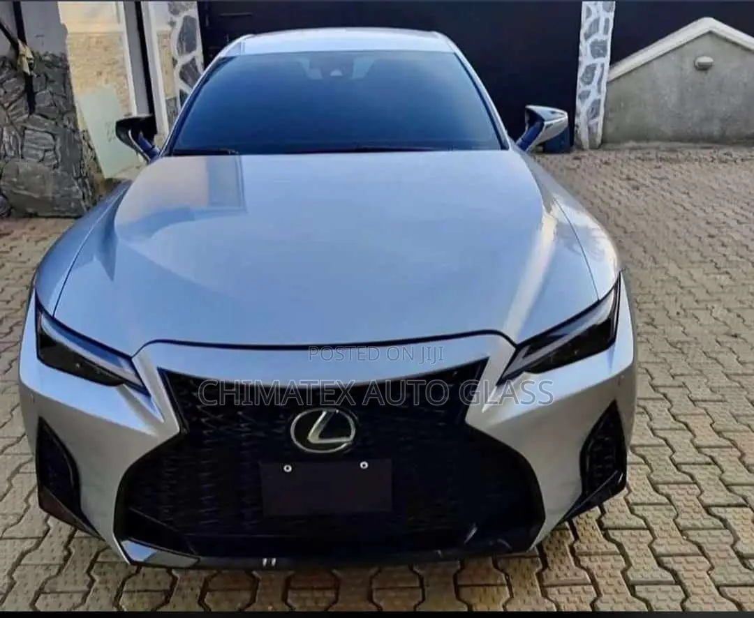Lexus IS250 2022 Windscreen Available
