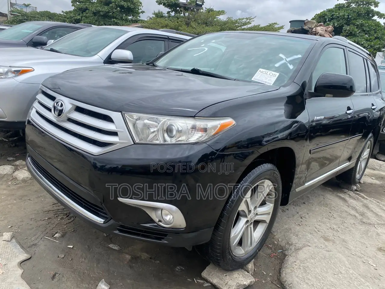 Toyota Highlander Limited 3.5l 4WD 2013 Black