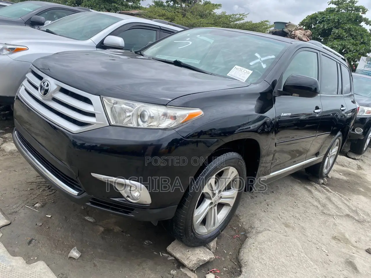 Toyota Highlander Limited 3.5l 4WD 2013 Black