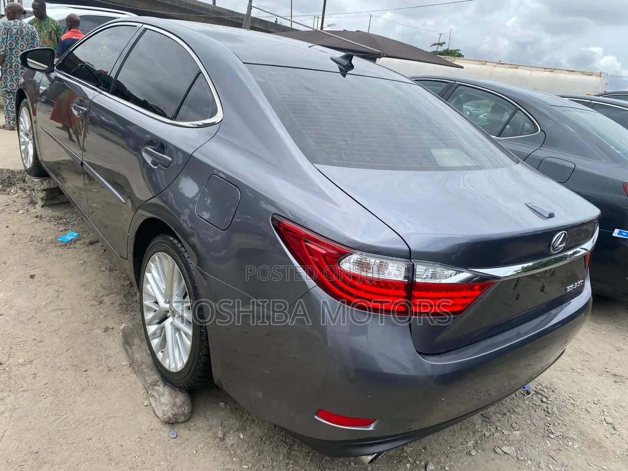 Lexus ES 350 FWD 2015 Gray