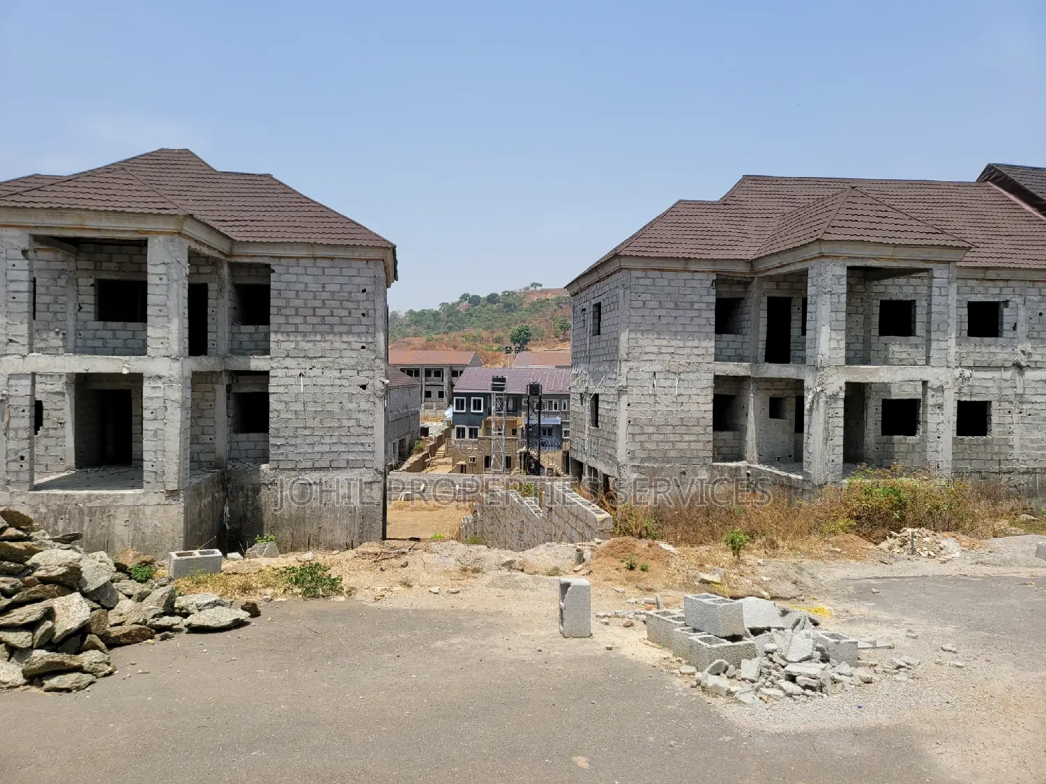 4bdrm Duplex in Naf Valley Estate, Asokoro for sale