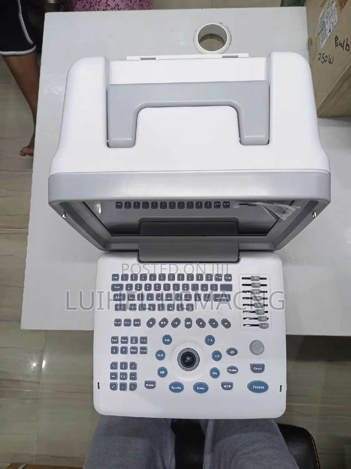 Portable Tabletop Ultrasound Scan Machine