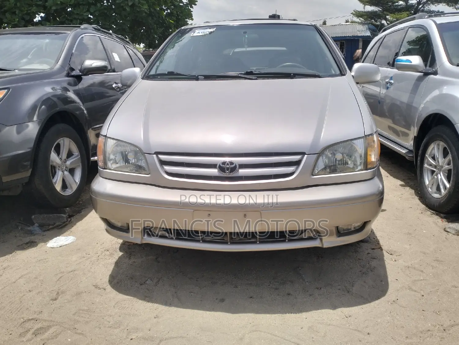 Toyota Sienna XLE 2002 Silver