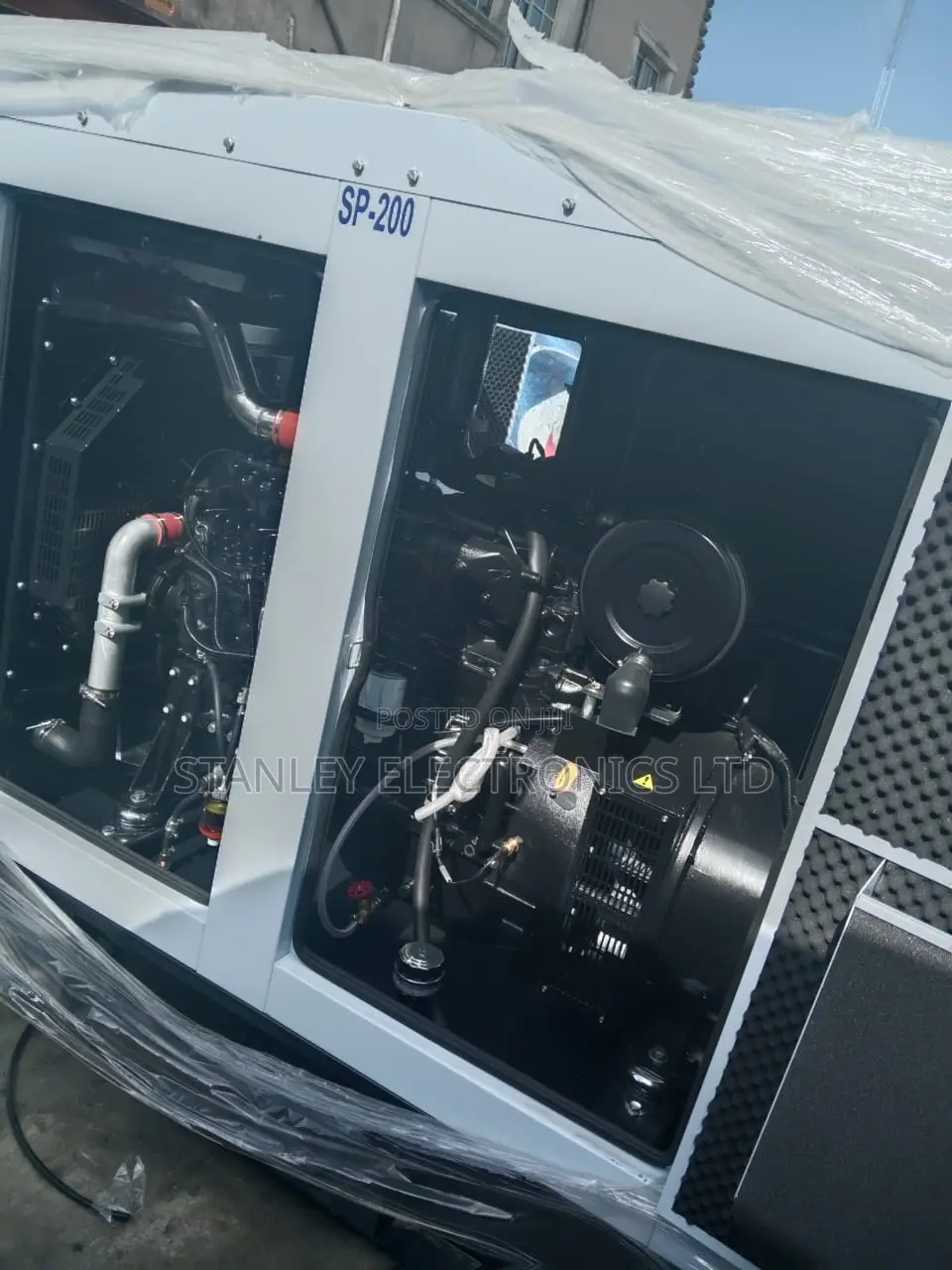 200kva New Arrival of Perkins Soundproof Generator Diesel