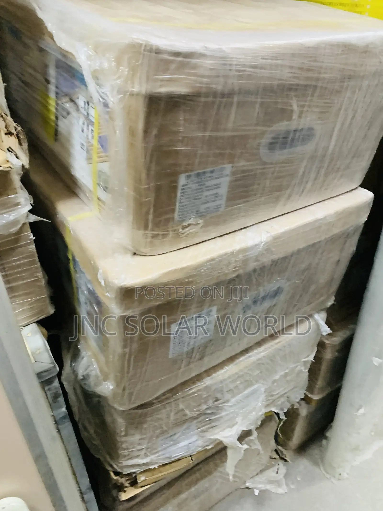 5.5kva/24v Yohako Hybrid Inverter