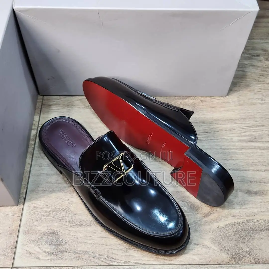 Original Italian VALENTINO Halfshoes Available in Store