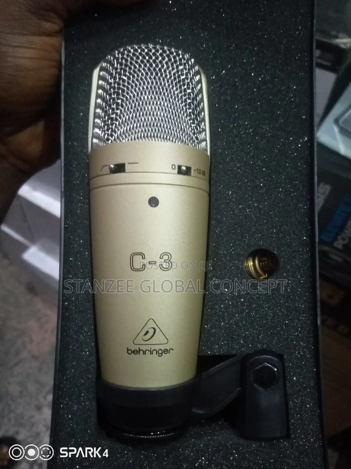 Behringer C-3 Dual Diaphragm Studio Condenser Microphone