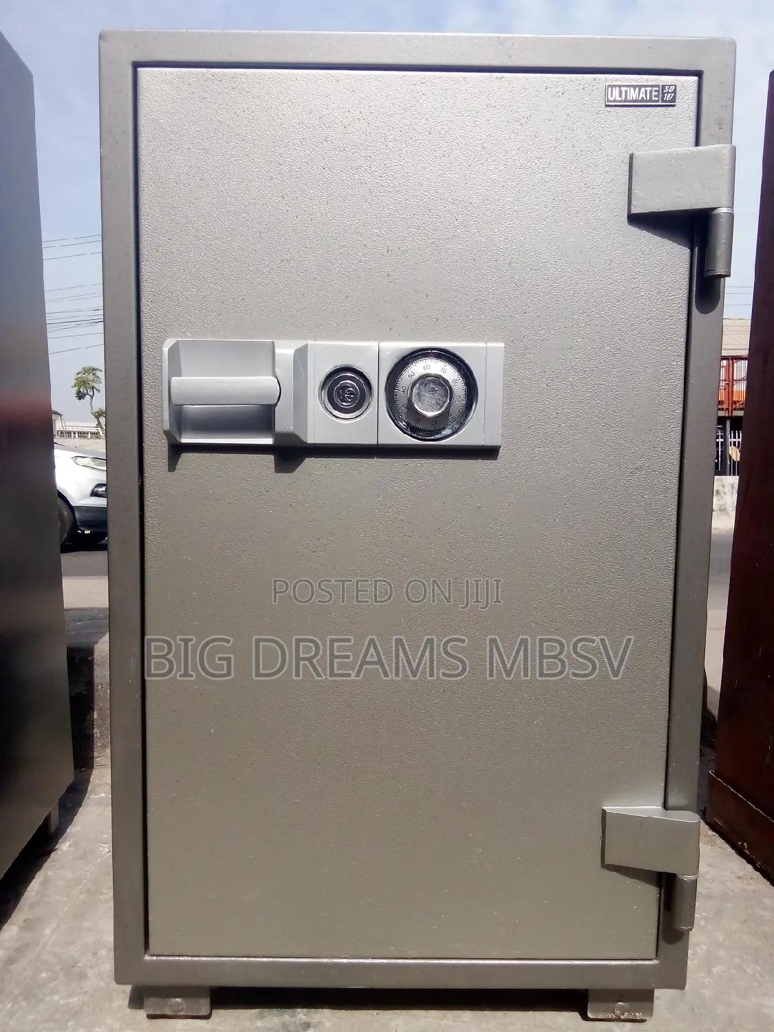 Mn 107 Ultimate Fireproof Safe