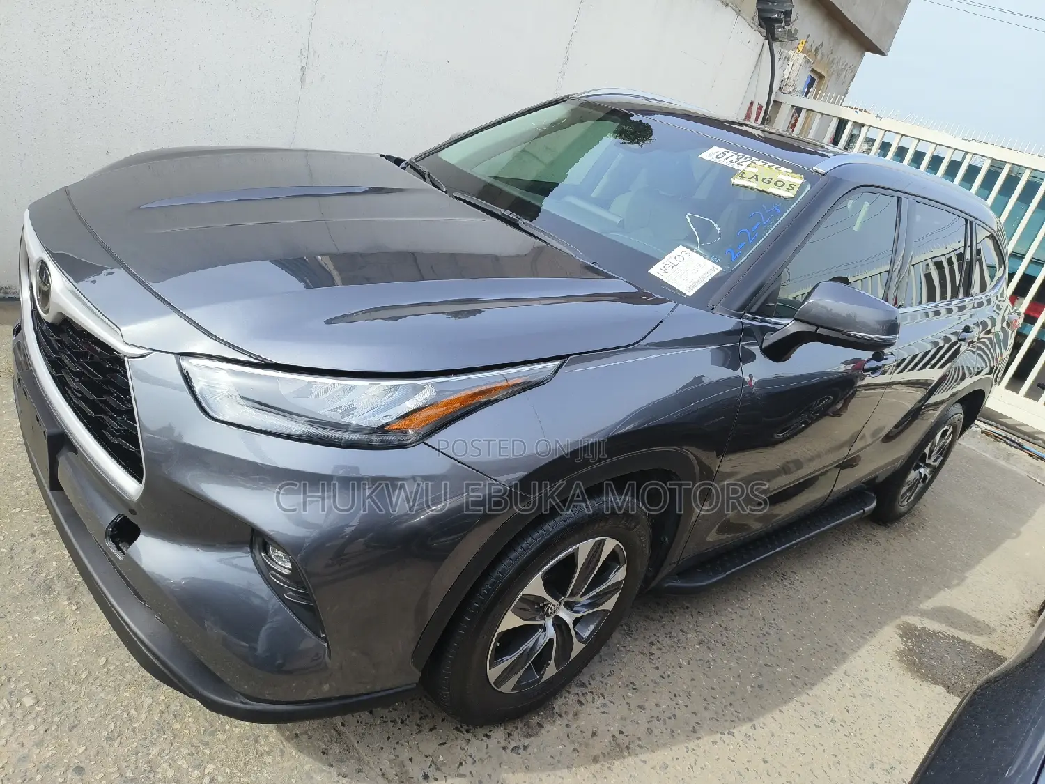 Toyota Highlander XLE AWD 2020 Gray
