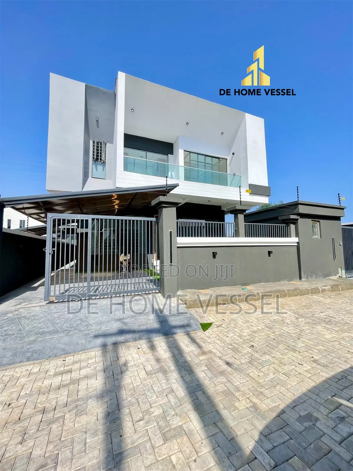 5bdrm Duplex in Lekki for sale