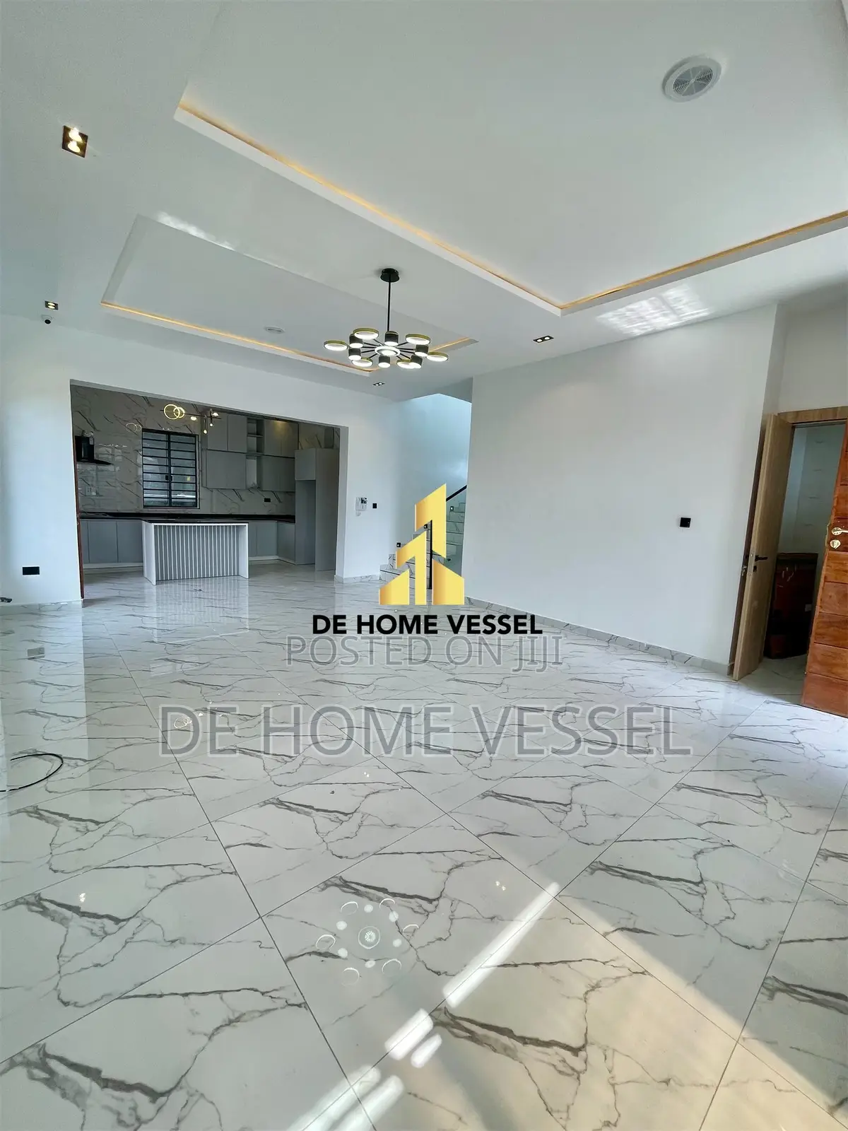 5bdrm Duplex in Lekki for sale