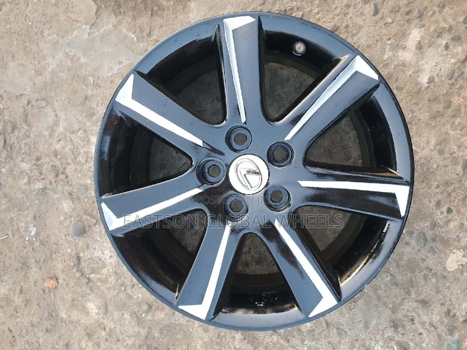17" Alloy Rim