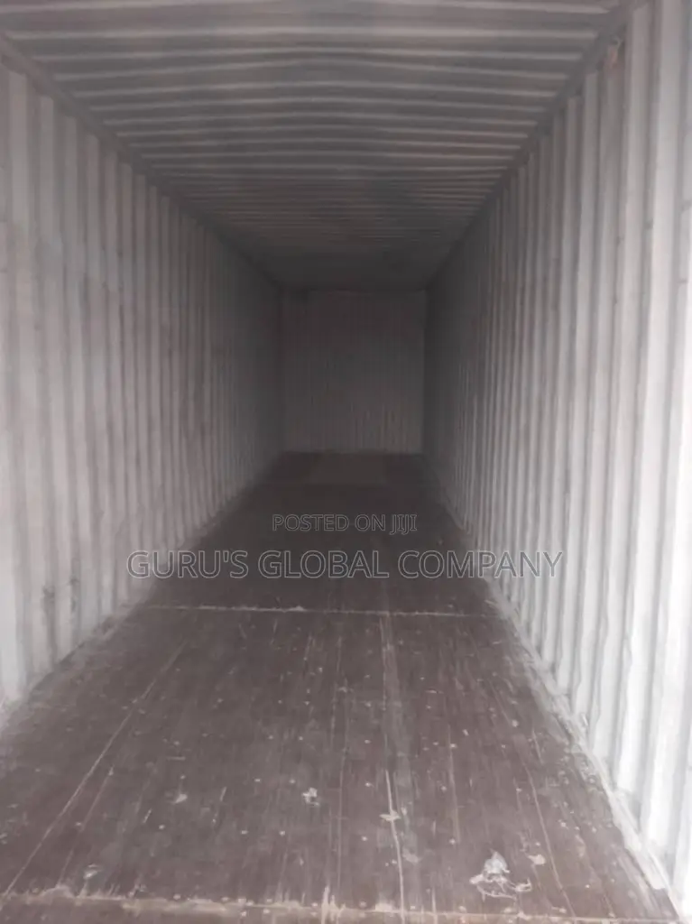 40ft Spacious Container