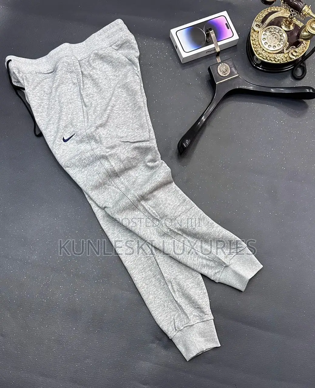 Original Nike Sweatpants Joggers Collections