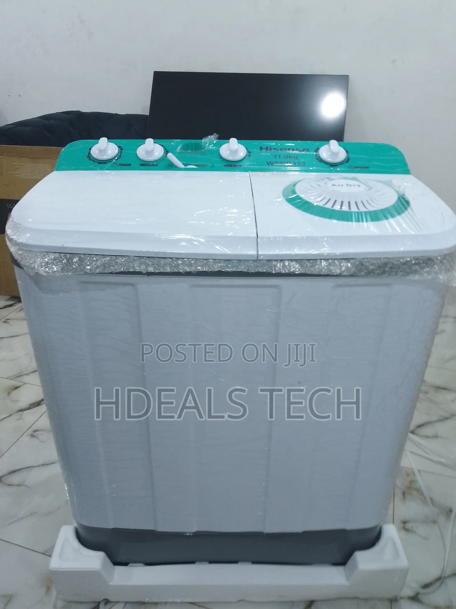 Hisence 11kg Washing Machine Twin Tub Toploader.
