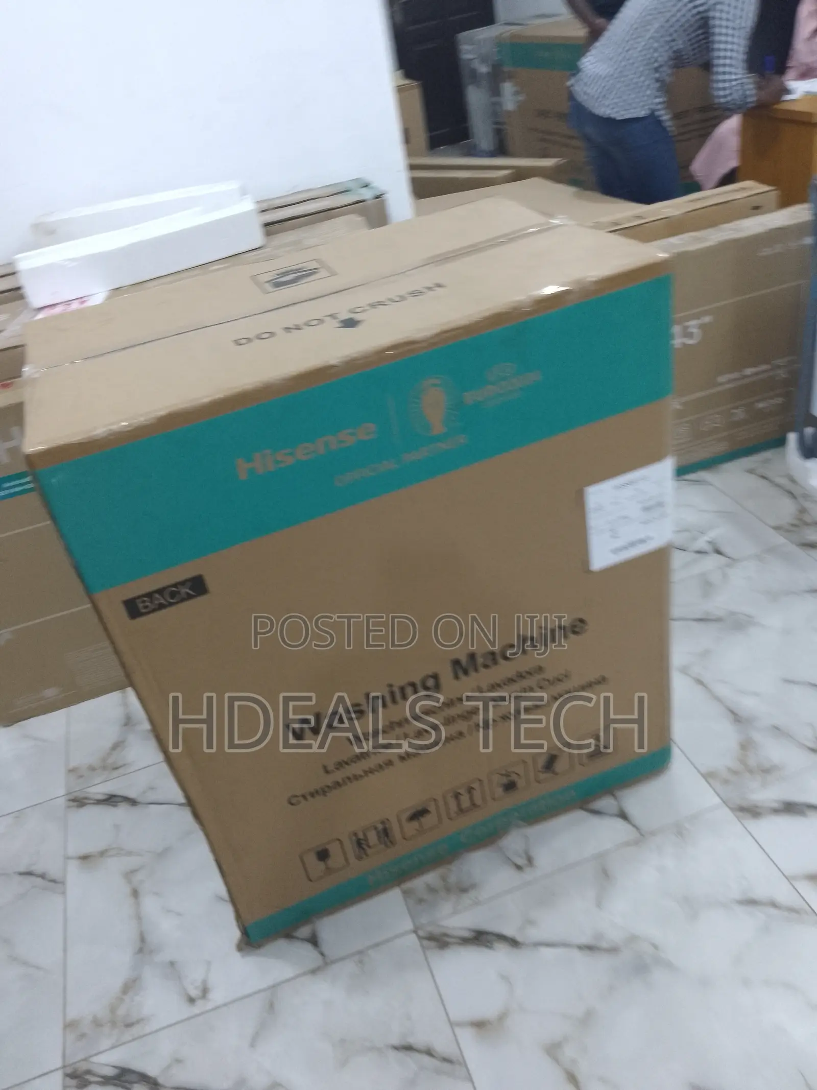 Hisence 11kg Washing Machine Twin Tub Toploader.