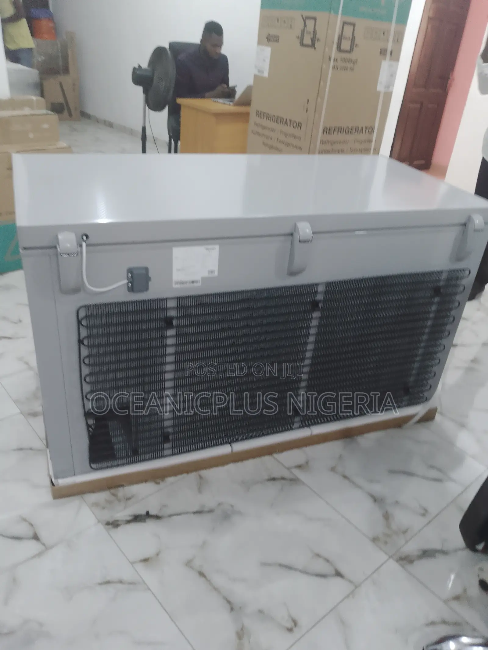 Cooling Gas Hisense 420 Liters Chest Freezer