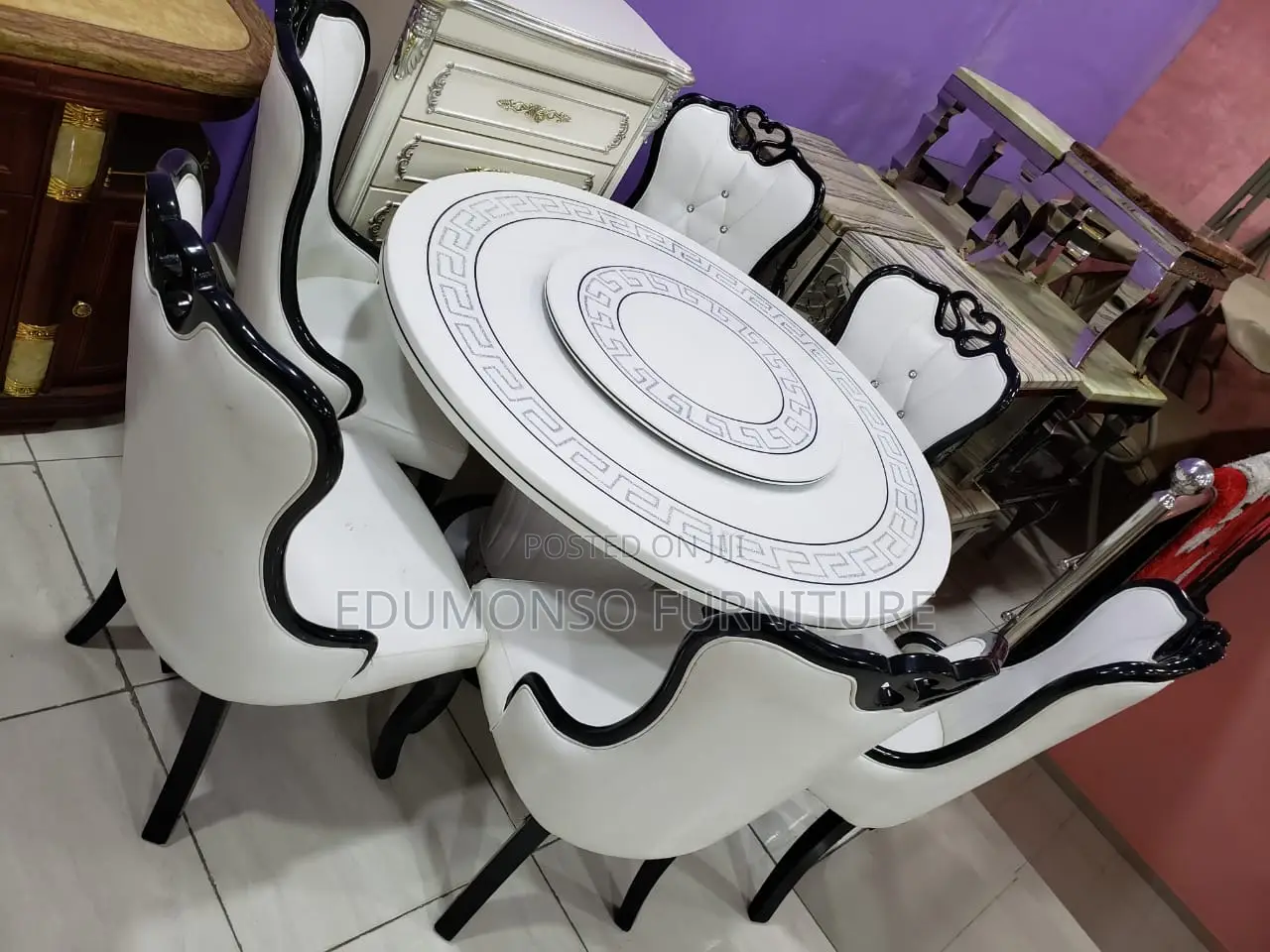 Round Marble Top Dining Set + 6 Seater’S