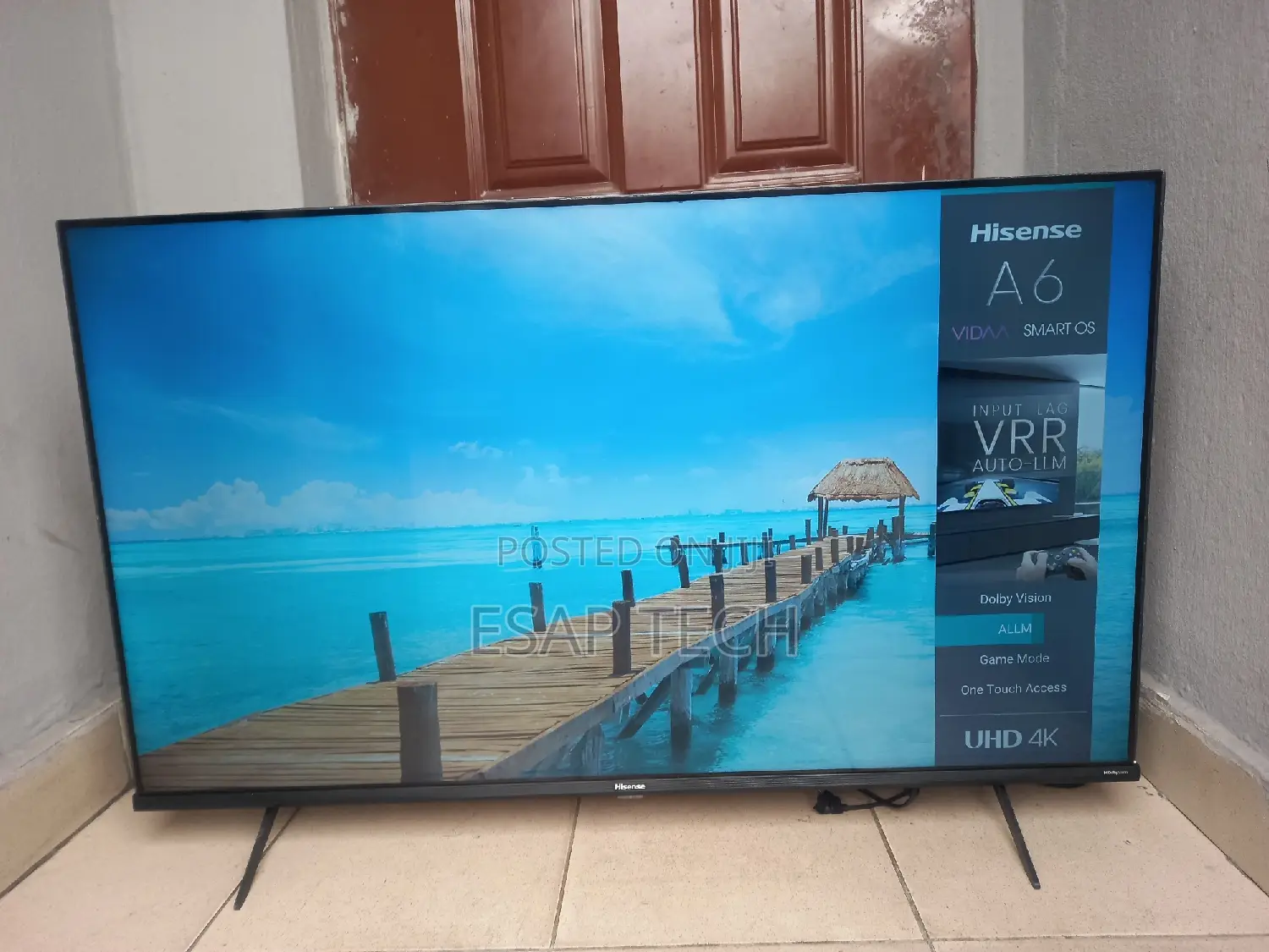 Hisense Smart TV 43 Inches Frameless Display