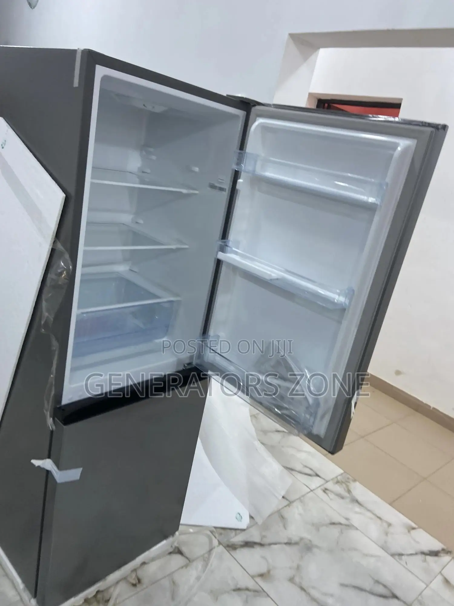 New Hisense Bottom Freezer Refrigerator 225L
