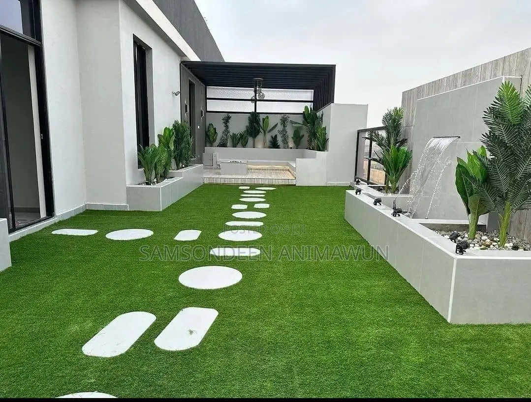 Premium Artificial Grass. (+ Free Installation)