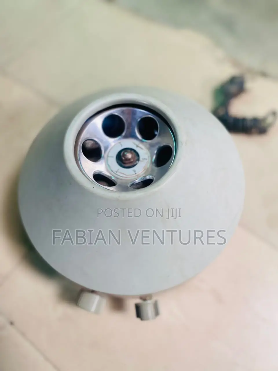 Centrifuge Six Holes