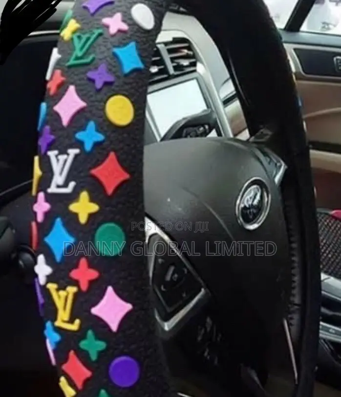 Universal 5 Pieces Lv Rubber Car Foot Mat With Steeringcover