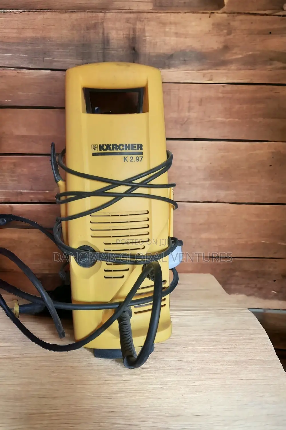 Karcher .97 High Pressure Washer With Inbuilt Soap Tank