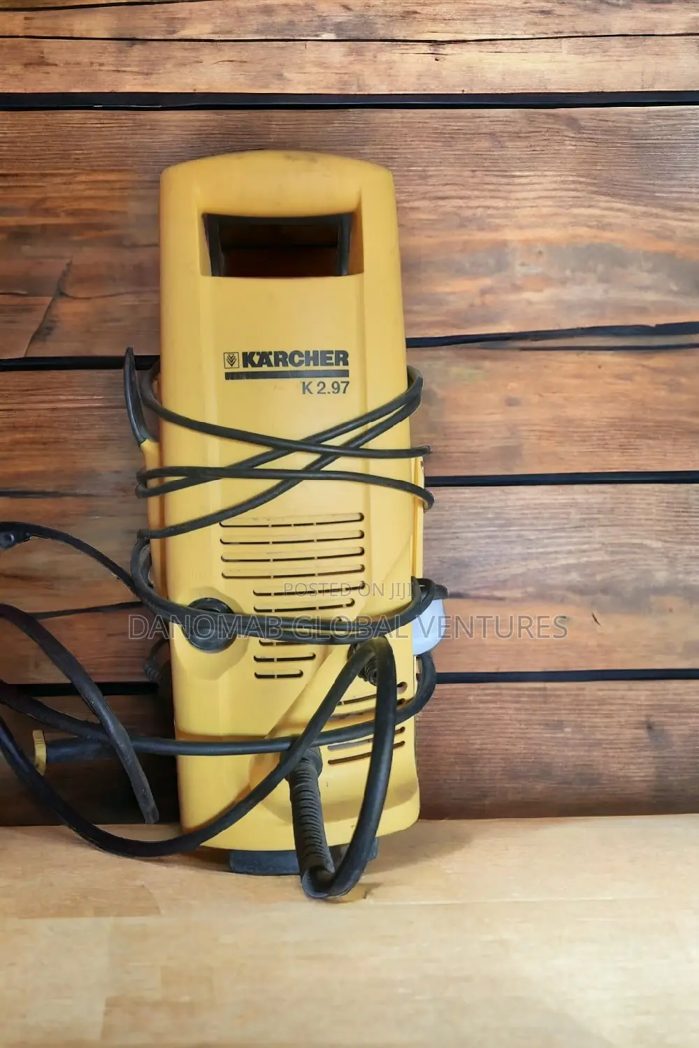 Karcher .97 High Pressure Washer With Inbuilt Soap Tank