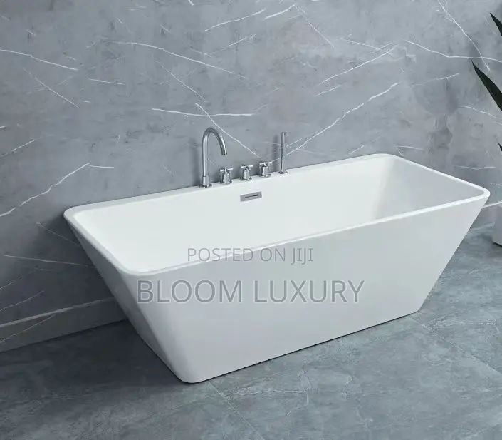 Pure English Acrylic Bathtub With Mixers Control