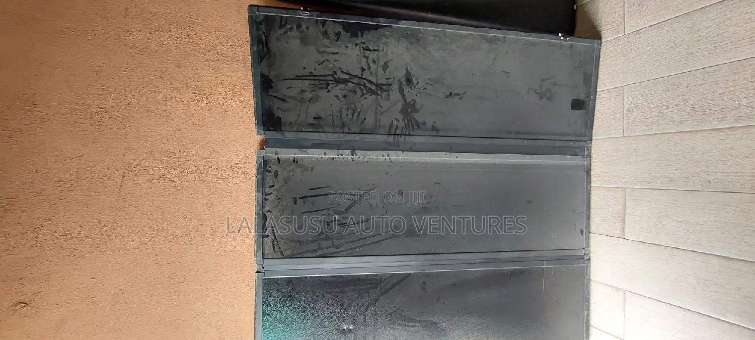 Boot Cover Fiber Folding F150 2010 Model