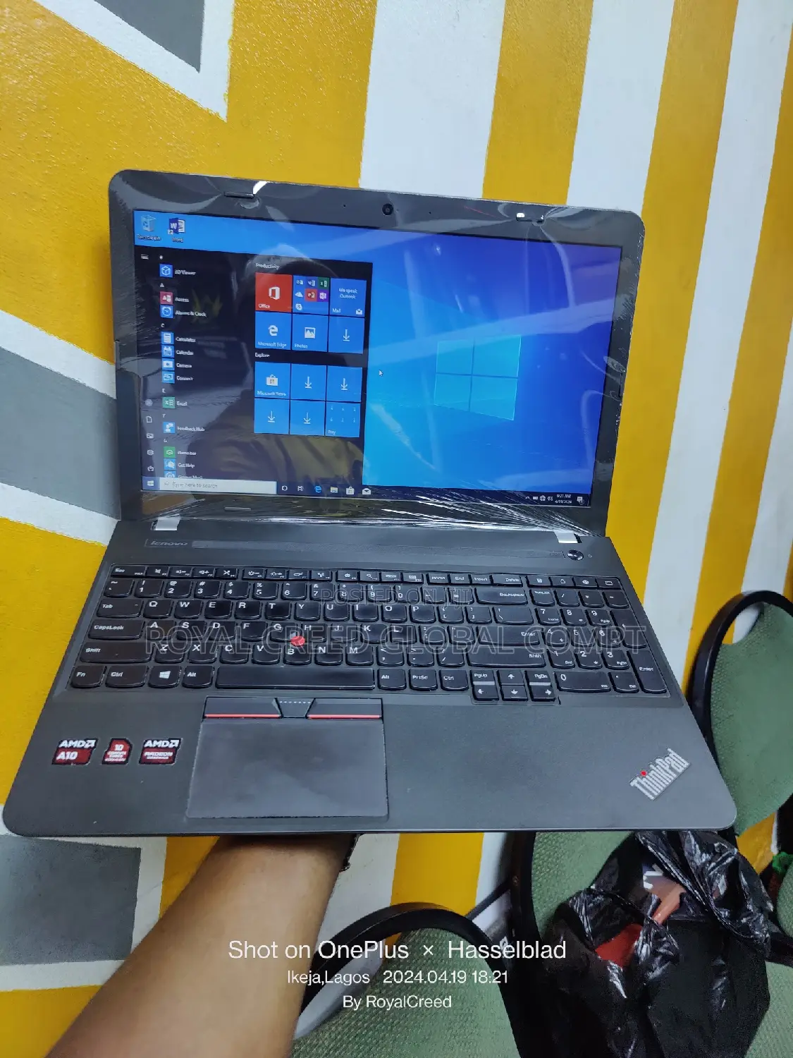 Laptop Lenovo ThinkPad Edge E555 12GB AMD A10 HDD+SSD 256GB