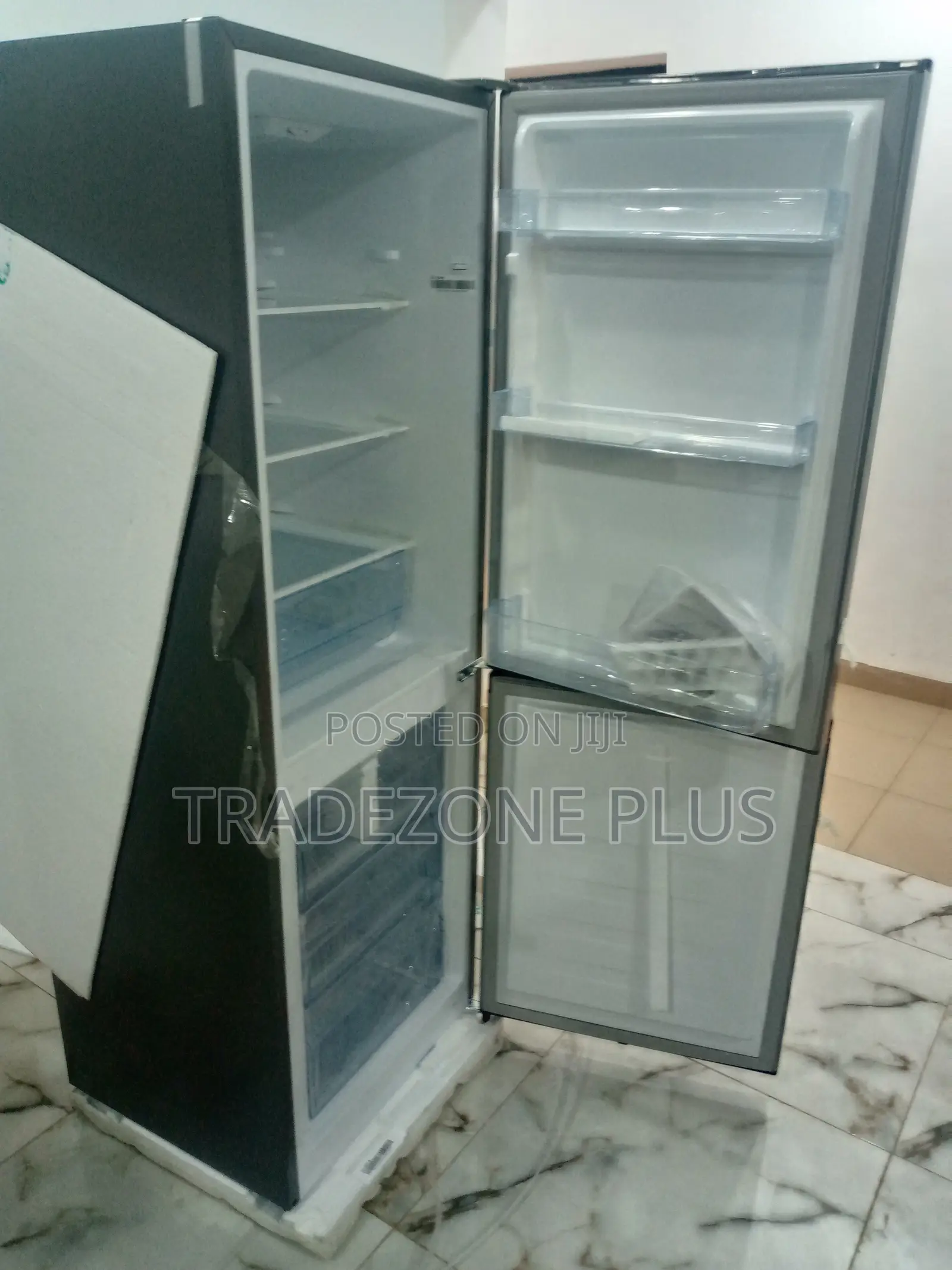 Grey Hisense 225l Refrigerator(Rd29cda)