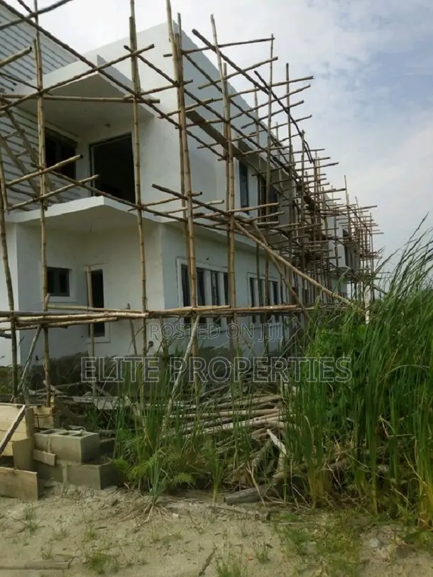 Expert Screeding Services in Ibadan – Smooth Durable Walls