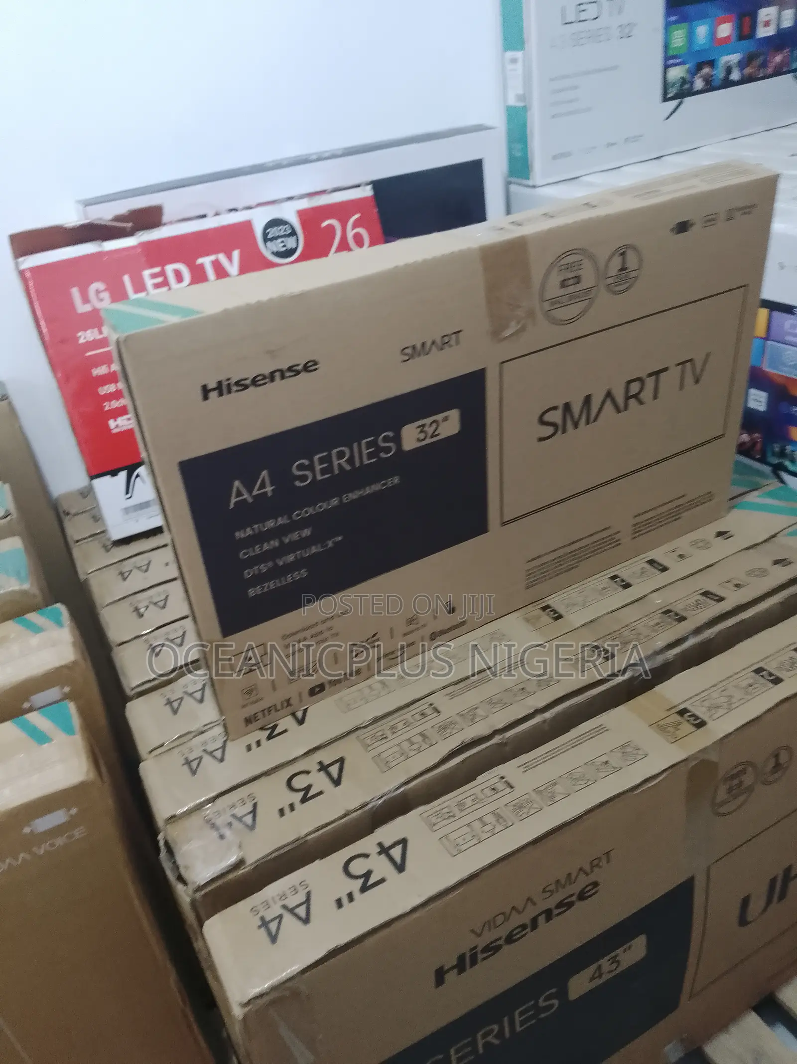 32inches Hisense Smart Tv.