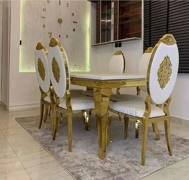 High Quality Dinning Table and Chairs