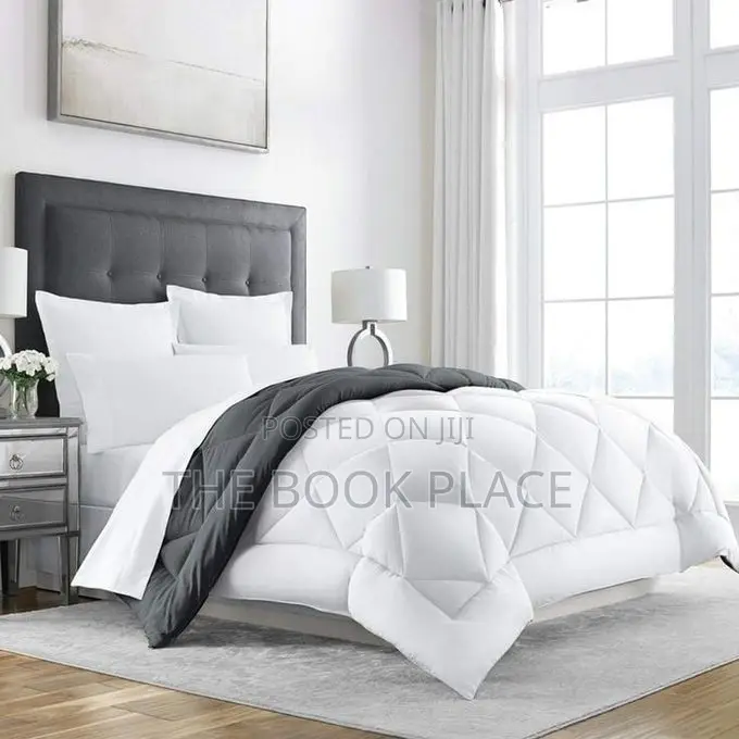 Quality , Bedsheet With 4 Pillow Cases-White/Grey